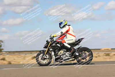 media/Nov-03-2024-TrackDaz (Sun) [[44580f4982]]/B Group/1220pm (Wheelie Bump)/
